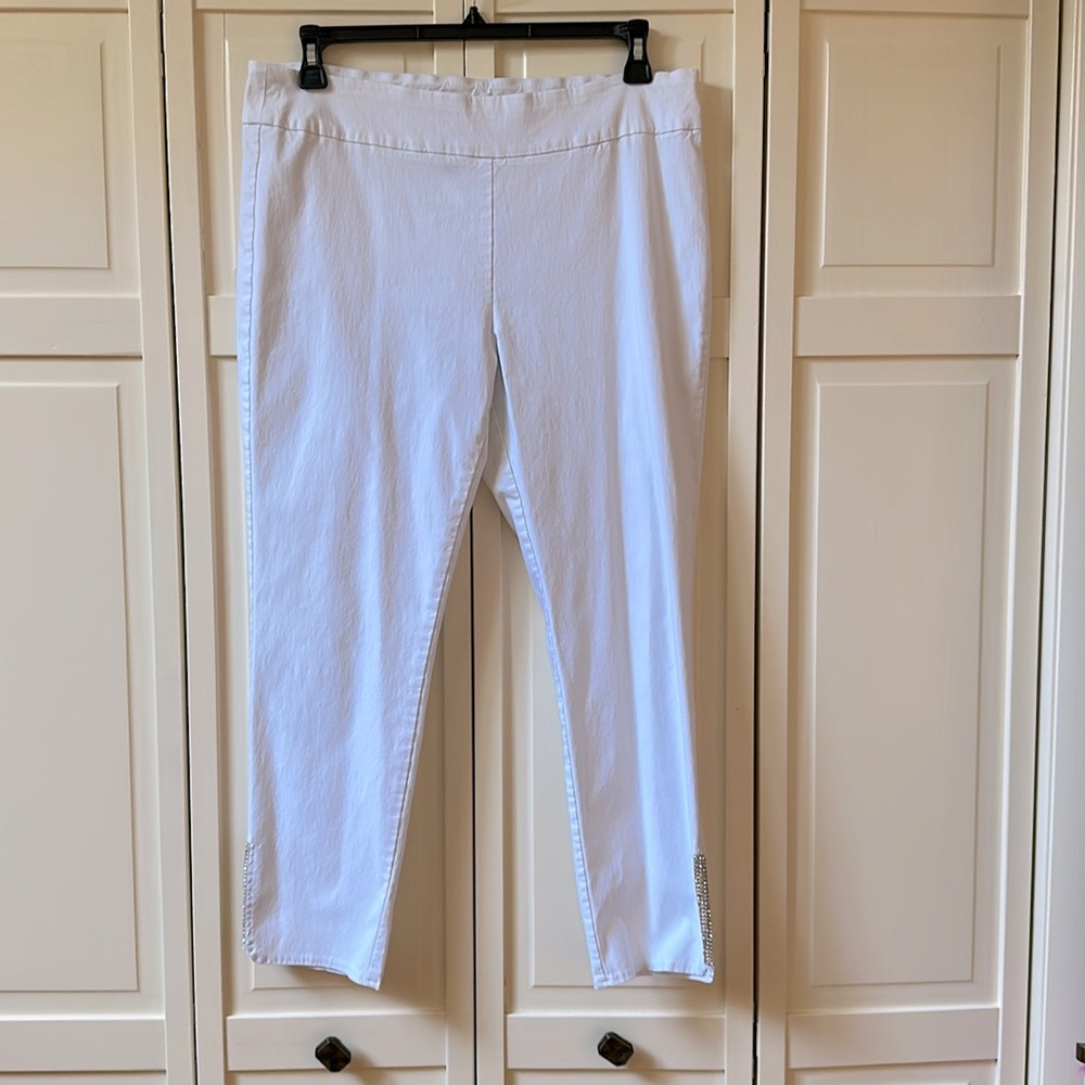 Tribal Dressy Pull-On Stretch Cropped Pants White 16